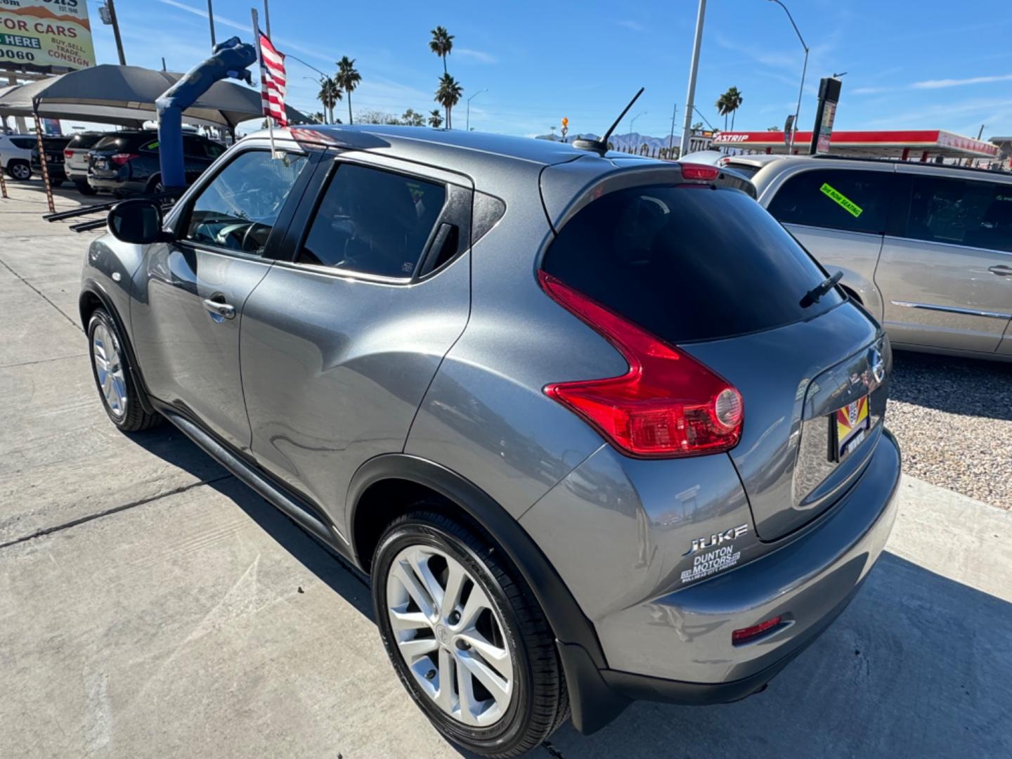 2014 Charcoal Nissan Juke (JN8AF5MR6ET) , located at 2190 Hwy 95, Bullhead City, AZ, 86442, (928) 704-0060, 0.000000, 0.000000 - Photo#5